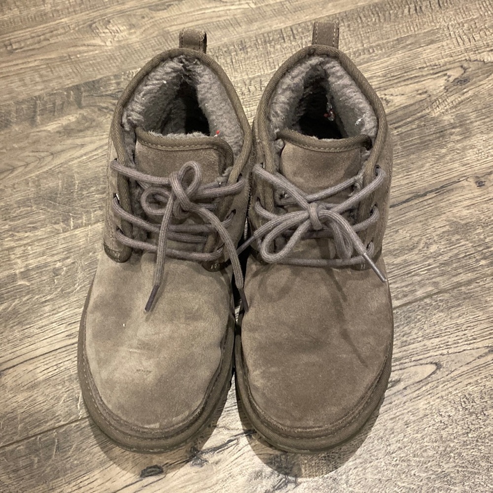 Womens ugg mini boots